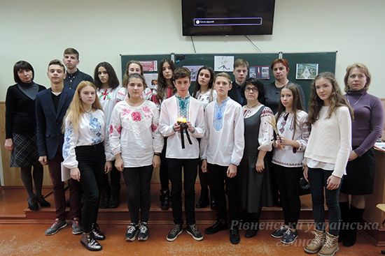 У пам’яті скорботний 33-й У пам’яті скорботний 33-й