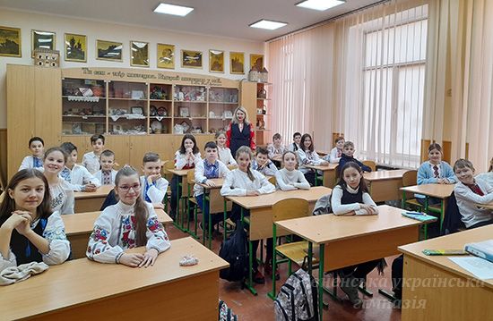 День Соборності України в Рівненській українській гімназії День Соборності України в Рівненській українській гімназії