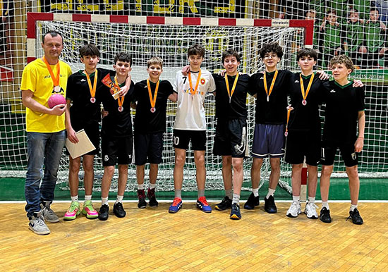 �������� ����-�-���� � �������� �� �����������