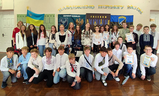 Зі святом першого дзвоника! Зі святом першого дзвоника!