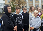 Дивовижне поруч Дивовижне поруч